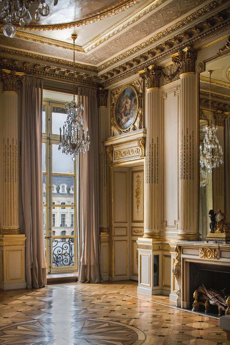 versaillesadness: “ Hotel Baudard de Saint-James, Paris, France. IG: Versaillesadness_ ” Saint James Paris, Baroque Interior, Palace Interior, Castles Interior, Casa Vintage, French Architecture, Baroque Architecture, Mansion Interior, Paris Apartments