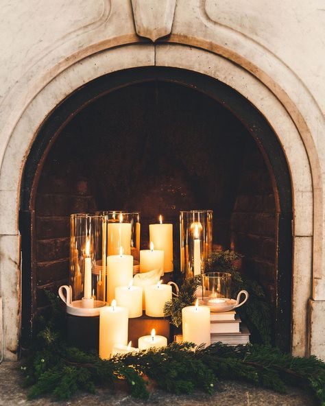 Kayley McCabe | Food + Photo on Instagram: “14 reasons to love winter 🕯 . #candlelight #candles #mantle #mantledecor #firelplace” 100 Acre Wood, Table Counter, Candles In Fireplace, Farmhouse Pottery, Decor 2024, Country Decorating, Light Style, Stoneware Pottery, Mantle Decor