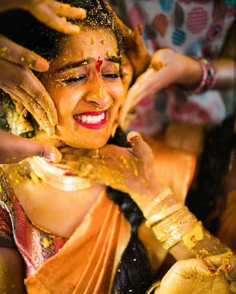 Yellow is the happiest colour of all. . . Tag a bride to be! . . For more such wedding inspiration follow @venuemonk  . . Browse from the widest range of 3000 Wedding Venues in Delhi NCR! Visit the link in bio to book at the lowest guaranteed price!  #WeddingInspirationByVM #WeddingPhotographs #HaldiIdeas #HaldiDecor #DecorTrends #WeddingInspo #WeddingIdeas #WeddingInspiration  #Delhi #Gurgaon #Faridabad #Noida #Ghaziabad #Chandigarh शादी की तस्वीरें, Wedding Photography Bridal Party, Bridesmaid Photoshoot, Wedding Photography Checklist, Indian Wedding Poses, Marriage Photography, Indian Wedding Photography Couples, Bridal Photography Poses, Indian Wedding Couple Photography