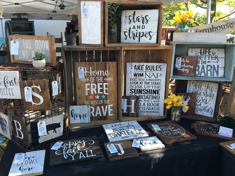 Wood Sign Display Craft Fairs, Craft Fair Display Table, Sustainable Crafts, Pallet Signs Diy, Craft Fair Booth Display, Craft Show Booths, Craft Market Display, Fair Booth, Craft Fairs Booth