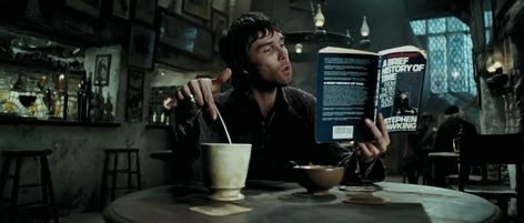 Prisoner Of Azkaban Gif, Hp Movies, Leaky Cauldron, History Of Time, The Prisoner, The Prisoner Of Azkaban, Harry Potter Magic, Potter Facts, Prisoner Of Azkaban