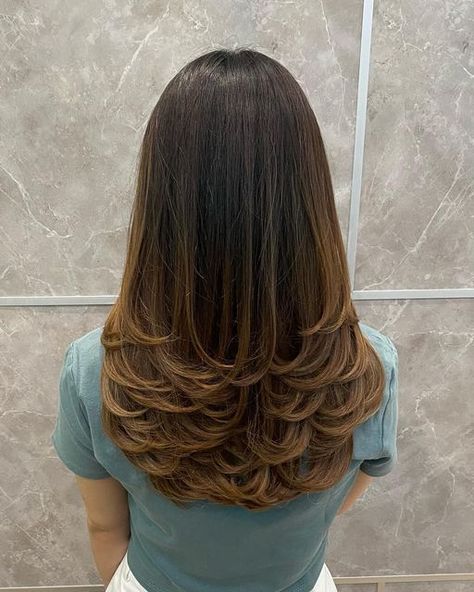 Stanley | Apin Salon on Instagram: "Special Promotion Discount 30% for All Chemical Services ( Chicperm , Magic Curve , Permanent Blow Dry , Swan Perm , Volume Smoothing , Color , & Keratin ) Apin Salon Jakarta PIK Golf Island Blok L 70 Haircut by Stanley More Info : DM : @stanley_apinsalon Call / WA : 08116316060 Address : PIK Golf Island Blok L 70, Jakarta. BUKA SETIAP HARI KECUALI HARI SENIN #apinsalon #apinsalonjakarta #salon #salonjakarta #haircut #haircuts #haircutforwomen #permanent Haircut For Long Hair With Volume, Volume Haircut Long Hair, Keratin Hair Styles Haircuts, Volume Hair Cuts Medium, Long Layers Haircut Short Hair, Hair Color Ideas For Layered Hair, More Volume Haircut, Haircut Idea For Long Hair, Short Haircut For Less Volume Hair