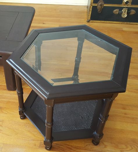 Hexagon End Table Makeover, Hexagon End Table, End Table Makeover, Coffee Table Makeover, Table Makeover, Diy Signs, End Table, Vintage Furniture, End Tables