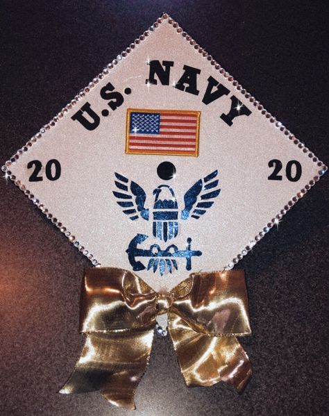 Usmc Graduation Cap, Military Graduation Cap, Navy Graduation Cap, High School Graduation Cap Designs, Grad Cap Design, Graduation Cap Designs College, Graduation Cake Designs, College Grad Party, College Grad Cap Ideas