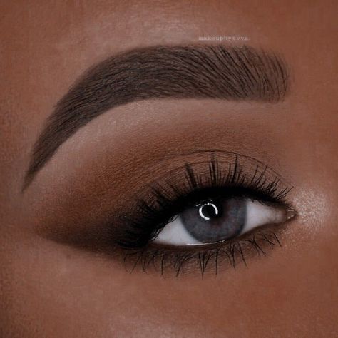 Makeup Looks For Homecoming, Makeup Ideas Natural Brown, Classic Smokey Eye, Brown Makeup Looks, Prom Makeup For Brown Eyes, Senior Picture Makeup, Eye Makeup Images, Wedding Guest Makeup, 15 Makeup