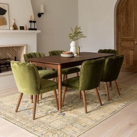 Dark Wood Dining Room, Walnut Accents, Coffee Table And Side Table, Dining Room Colour Schemes, Elizabeth House, Mid Century Dining Table, Mahogany Dining Table, Dining Room Colors, Media Unit