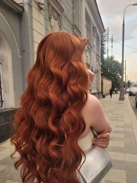 Long Red Hair Aesthetic, Ginger Red Hair Color, Ginger Hair Makeup, Ginger Long Hair, Ginger Hair Ideas, Long Ginger Hair, Red Ginger Hair, Ginger Hairstyles, Red Hair Ginger