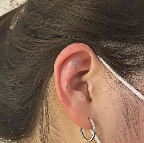 Tattoo On Ear Cartilage, Ear Sparkle Tattoo, Tattoo On Ear, Cartilage Tattoo, Ear Tattoo Inner, Inner Ear Tattoo, Sparkle Tattoo, Inner Ear, Tattoos Ideas