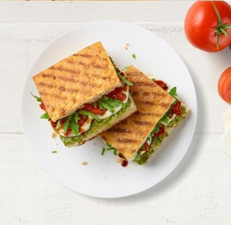 Chicken Caprese Sandwich, Caprese Sandwich Recipe, Panera Recipes, Rolled Sandwiches, Caprese Recipes, Caprese Sandwich, Oven Roasted Turkey, Fast Food Menu, Sandwich Ingredients