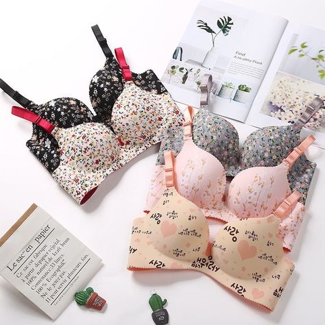 Ready for an epic shopping spree? Women's Seamless Bra (5pk), at a mind-blowing price of $40.00 Don't wait! #womanowned #clothingstore #grinningmyst #woman #Clothing #ShopSmall #ladies #women #lady #Unisex Lingerie Floral, Animal Shoes, Women Flower, Bralette Top, Baby Learning, Seamless Bra, Bra Styles, Lingerie Collection, Bra Set