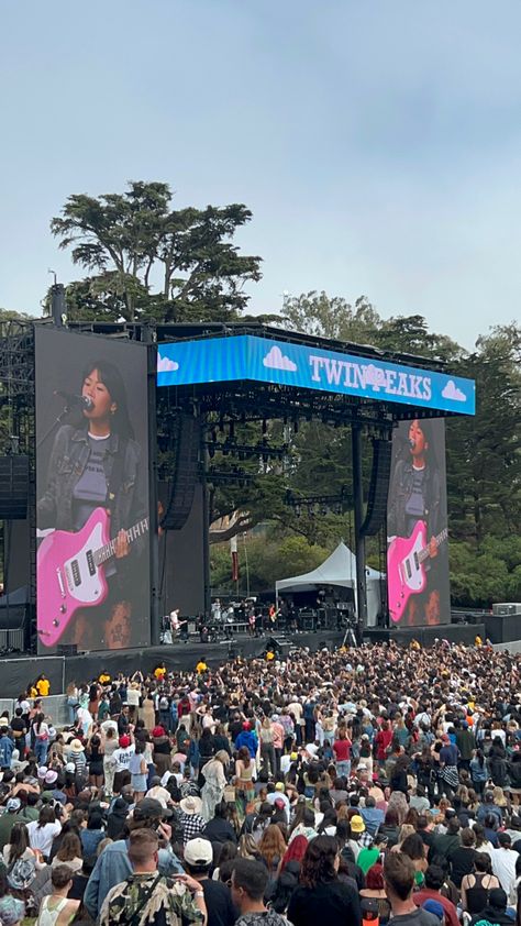 outside lands music festival | golden gate park, san francisco | beabadoobee Outside Lands Festival, Outside Lands, Golden Gate Park, Golden Gate, Summer 2024, Music Festival, Florence, Gate, San Francisco