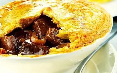 Pigeon Pie - both wartime and Medieval recipes. - HubPages Pigeon Recipes, Pigeon Pie, Wartime Recipes, Medieval Recipes, Wood Pigeon, Pie Recipe, Pie Recipes, Pigeon, Pie