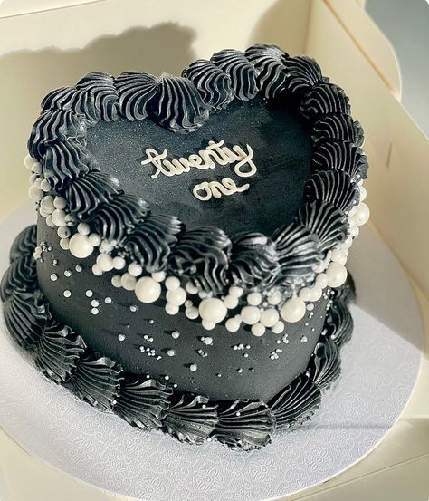 Fake heart cake decorated in vintage piping with pearls. around 7 inches. Please leave any notes on the writing at checkout White Cake With Black Writing, Heart Cake With Pearls, Black And White Vintage Cake, 18th Birthday Decorations, White Buttercream, Cute Birthday Pictures, Heart Cakes, Cute Black Wallpaper, Heart Shaped Cakes