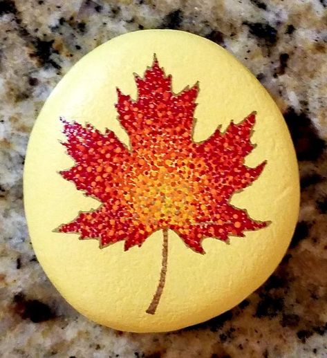 Fall Painted Rocks, Pumpkin Rocks, Lake Crafts, Fall Mandala, Stone Art Diy, Fall Rocks, Summer Rocks, Rock Projects, Rock Creations