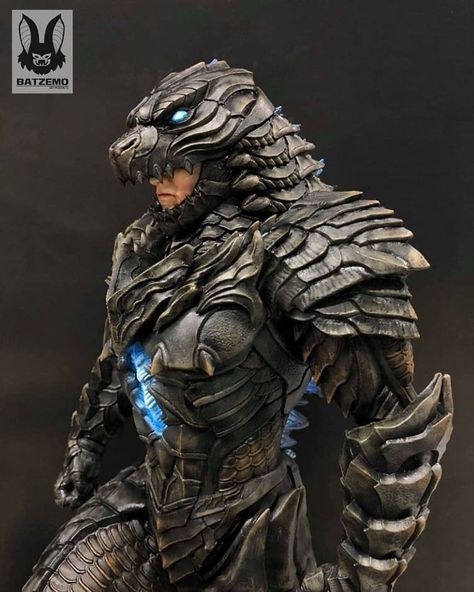 Godzilla Human Armor figure by Bat Zemo (facebook)… Izuku X Harem, Kong Godzilla, Dragon Armor, Godzilla Wallpaper, All Godzilla Monsters, Kaiju Art, Kaiju Monsters, Power Armor, Suit Of Armor