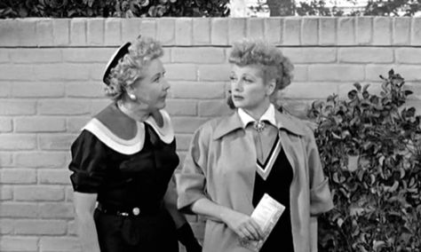 "I Love Lucy" Did You Know? In the episode, The Tour, there is an "on location" shot of Lucy and Ethel walking to Richard Widmark's house. The house is actually Lucille's house on Roxbury Drive that is shown. She and Desi had recently moved there. Several years later, some people actually climbed over Lucille's wall and when she asked then what they were doing, they said, "Lucy did it so we thought it was ok too!" I Love Lucy Show, Swirl Dress, Lucy And Ricky, Desi Arnaz, Tv Station, Sketch Comedy, Lucille Ball, Love Lucy, I Love Lucy