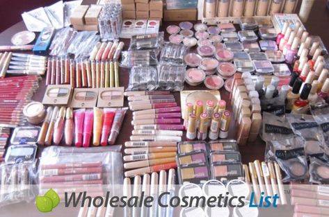 Wholesale Cosmetics List sales a wholesale makeup suppliers list that sells brands such as Clinique, MAC, Too Faced, Nars, and more for a dollar per item. http://wholesalecosmeticslist.com/ Wholesale Makeup Suppliers, Wholesale Cosmetics, Bonne Bell, Wet N Wild Makeup, Wholesale Makeup, Diy Jewelry Findings, Wedding Fabric, Makeup Items, Nail Varnish