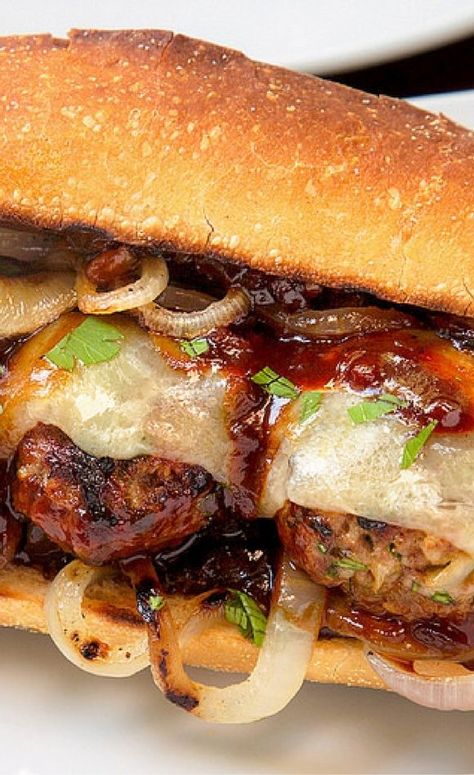 Grilled Meatballs, Club Classics, Meatball Sandwich, Meatball Subs, Sub Sandwiches, Healthy Food Facts, Quit Drinking, Grilled Onions, Sandwiches For Lunch