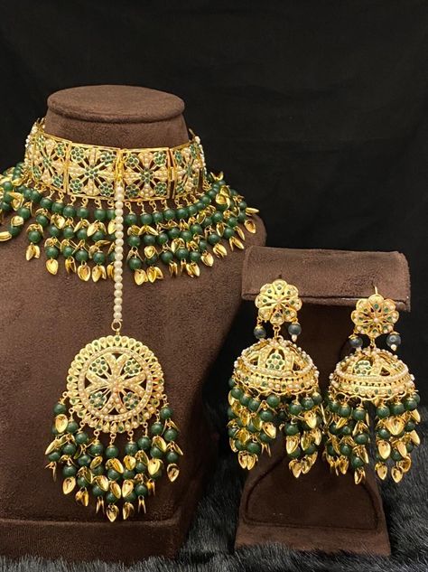 High Quality One Gram Goldplated Punjabi Jadaau Chokers 1500 rs+ship....fdndpj Punjabi Traditional Jewellery, Bridal Jewelry Sets Brides, Kundan Jewellery Bridal, Dresses Traditional, Diamond Wedding Jewelry, Jewellery Bridal, Fancy Jewellery Designs, Traditional Jewellery, Bridal Jewelry Collection