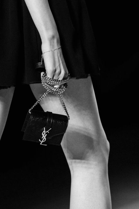 Saint Laurent 2014, Bag Obsession, Bohol, Saint Laurent Bag, Spring Summer 2014, Fashion Mode, Louis Vuitton Twist Bag, Beautiful Bags, Ysl Bag