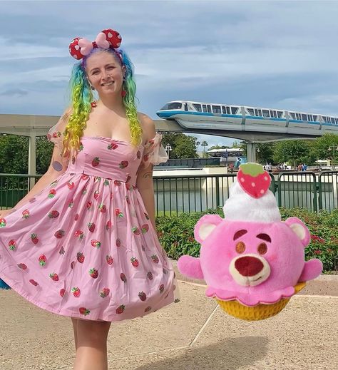 Lotso bound for todays munchlings #disneyboundchallenge 💖 #disneybound @thedisneybound Gaming Room Setup, Room Setup, Game Room