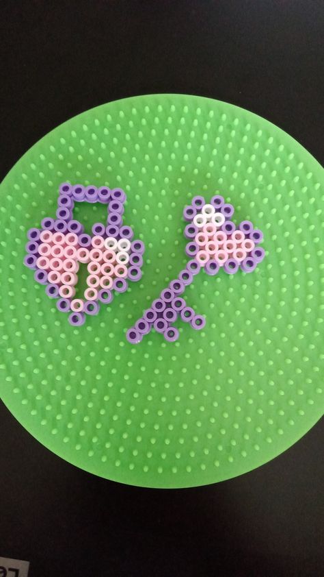 Perler Bead Art Ideas Kawaii, Kawaii Fuse Bead Patterns, Melt Beads, Beads Perler, Melty Bead Patterns, Easy Perler Beads Ideas, Easy Doodle, Fuse Bead Patterns, Diy Perler Bead Crafts