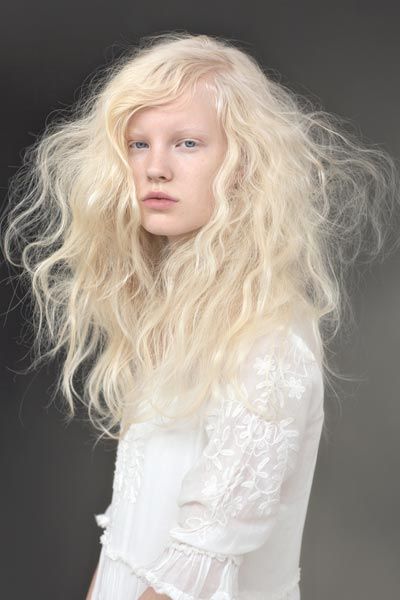 Editorial Hair, Wild Hair, Hair Envy, Love Hair, Great Hair, Big Hair, Messy Hairstyles, Hair Dos, Hair Day