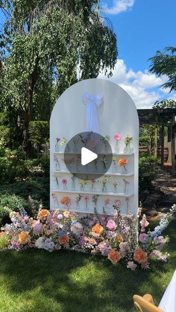 KELSEY G | STYLE INSPO on Instagram: "my dad built this wall for my bridal shower and it was perfect 🥹🌷🤍🫶🏻 flowers by @theflowerette_llc   flower wall, bridal shower, bridal shower inspo, bridal shower dress, bridal to be, bridal shower diy, bridal shower decor, garden party bridal shower, garden party, bridal shower outfit, bride diy, bridal shower flowers  #bridalshower #bridalshowerdecor" Flower Wall Bridal, Diy Bridal Shower Decor, Bridal To Be, Bridal Shower Garden Party, Bridal Shower Garden, Shower Vibes, Diy Bridal Shower, Outdoor Bridal Showers, Shower Flowers