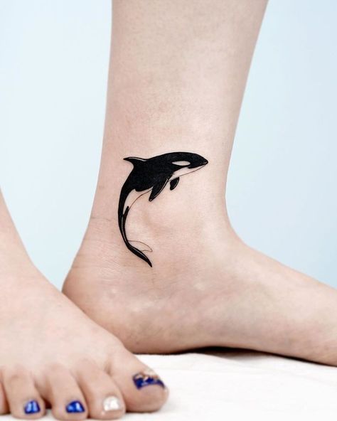 Orca Whale Tattoo, Killer Whale Tattoo, Targaryen Tattoo, Dolphin Tattoo, Orca Tattoo, Surf Tattoo, Whale Tattoo, Chinese Dragon Tattoos, M Tattoos