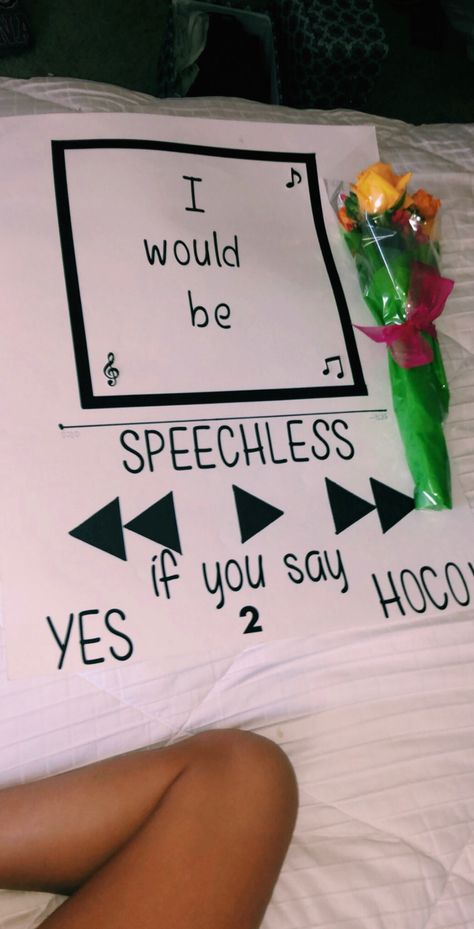 Homecoming Posters For Best Friend, Formal Dance Poster Ideas, Hoco Signs For Cheerleaders, Promposal Ideas For Her To Ask Him, Signs To Ask A Guy To A Dance, Cute Winfo Proposals, Winterformal Proposals Friends, Prom Proposal Ideas For Boyfriend, Cute Hoco Proposals For Guys