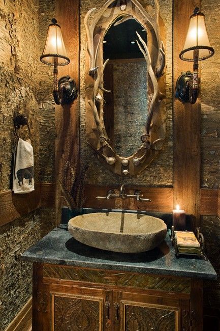 Get on Trend with Rustic Cabin Décor | Artisan Crafted Iron Furnishings and Decor Blog Egypt Apartment, Bathroom Ideas For Men, Traditional Powder Room, Unique Bathroom Design, Dark Bathrooms, Bathroom Stuff, Cabin Bathrooms, Rustic Bathroom Designs, Hobbit House