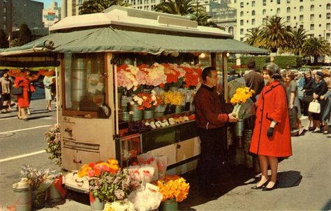 STREET FLOWER VENDORS  Perhaps the most unique of San Francisco's institutions are the colorful flower stands of the street vendors.  Bright... Flower Vendor, Flower Shop Interiors, Flower Cart, Street Vendor, Little Shop Of Horrors, Flower Arrangements Simple, Florist Shop, Mobile Shop, Trendy Flowers