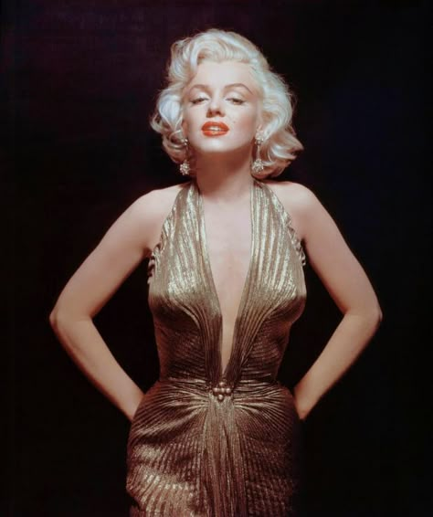 Lame Dress, Gentlemen Prefer Blondes, Marilyn Monroe Photos, Norma Jean, Norma Jeane, Gold Dress, Marilyn Monroe, Actors & Actresses, Designer Dresses