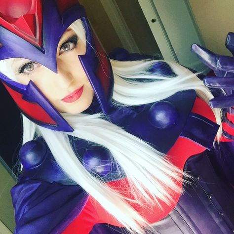 1,300 Likes, 37 Comments - Jaycee (@jaymcee__) on Instagram: “@newyorkcomiccon day 2 lezdoettt” Magneto Costume, Rule 63, Male Cosplay, Man Character, Photos Of Women, Pick One, X Men, Marvel Comics, Cosplay Costumes