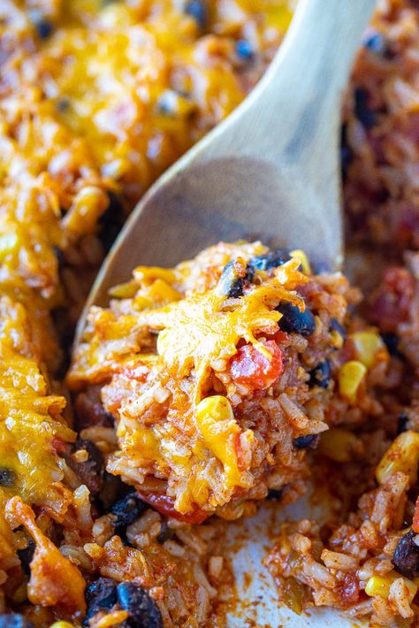 Enchilada Rice Casserole, Vegan Enchilada Casserole, Vegetarian Enchilada Casserole, Enchilada Rice, Mexican Rice Casserole, Cheesy Enchiladas, Cheesy Rice, Dinner Vegetarian, Vegan Enchiladas