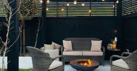 Winter deck ideas: make the most of your outdoor deck Winter Deck Ideas, Deck Heater, Outdoor Composite Decking, Winter Deck, Winter Hanging Baskets, Portable Deck, Inside A House, Portable Fire Pits, Outdoor Sanctuary