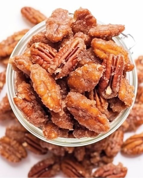 I gave these out as gifts last year and they were a total hit Snacks With Pecans, Christmas Nuts Gift, Sugared Peanuts Recipe, Easy Pecan Recipes, Seasoned Pecans, Flavored Almonds Recipe, Sweet Treats For Christmas, Cute Thanksgiving Treats, Christmas Recipes Dessert