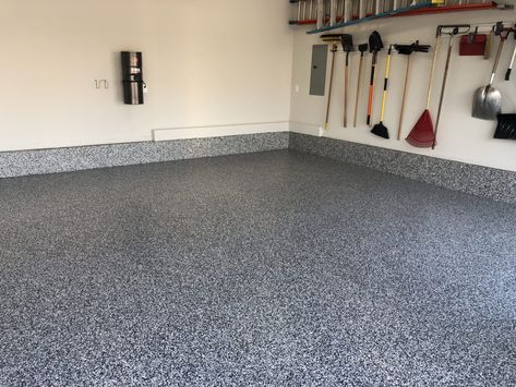 Best Garage Floor Epoxy, Best Garage Floor Coating, Garage Floors Diy, Epoxy Garage Floor Coating, Epoxy Garage Floor, Garage Epoxy, Garage Tile, Garage Floor Paint, Garage Floor Coatings