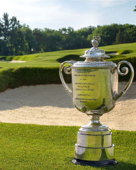 The PGA Championship starts today at Oak Hill CC! Who do you think will be top of the board after round 1? 🏌️ cc: @pga #trendygolf #pga #golf #major #pgachampionship #oakhill #golfcourse #golffashion #trophy #usa #justinthomas #championship Hickory Golf, Golf Championship, Golf Trophy, Golf Aesthetic, Golf Trophies, Trendy Golf, Justin Thomas, Vision Board Images, Champions Trophy