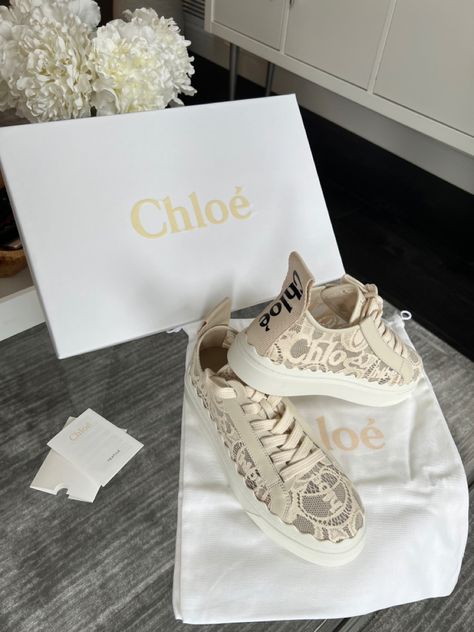 Chloe Lace Sneakers, Chloe Lauren Sneakers, Chloe Sneakers Outfit, Chloe Trainers, Chloe Sneakers, Wishlist Summer, Cream Sneakers, Chloe Shoes, Lace Sneakers