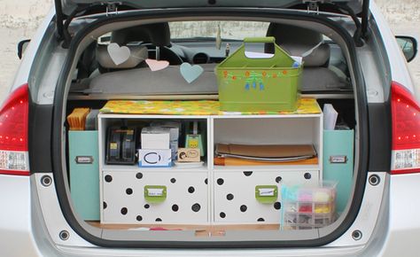 How awesome would this be for going to each daycare! I'm always needing something I forgot at the office!! Car Organisation, Scentsy Office, Technology Organization, Car Necessities, Van Organization, Nurse Organization, Home Health Nurse, Therapy Clinic, Work Cubicle