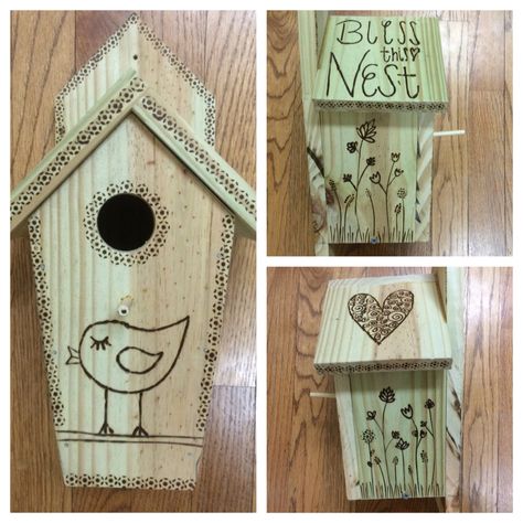 Handmade and wood-burned bird house! Super cute look with flowers on each side and a bird on front! Such a fun way to give your wildlife housing! Wood Burning Flowers, Woodburning Crafts, Pyrography Tips, Wood Floor Stain Colors, Burning Flowers, Grey Stained Wood, Homemade Bird Houses, Burning Wood, Flowers Easy