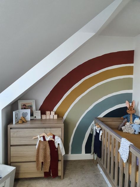 Nursery Color Block Wall, Nursery Hand Painted Wall, Rainbow Mural Bedroom, Color Block Nursery, Nursery Mural Ideas Neutral, Playroom Mural Ideas, Rainbow Boys Room, Rainbow Kids Bedroom, Warm Bedroom Colors