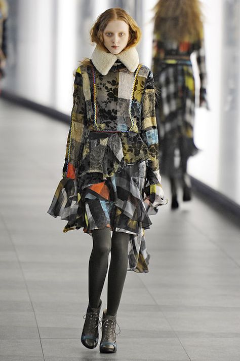 Preen by Thornton Bregazzi. See all our favorite looks from London fashion week fall 2015. 2015 Fashion Trends, Thornton Bregazzi, Preen By Thornton Bregazzi, Fall 2015 Style, Fashion Week 2015, 2015 Trends, Woman's Fashion, Fashion Runway, La Fashion