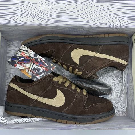 Nike Sb Dunk Low Pro, Cooler Style, Dr Shoes, Shoe Wishlist, Nike Sb Dunk Low, Fresh Shoes, Nike Sb Dunk, Sb Dunk Low, Hype Shoes