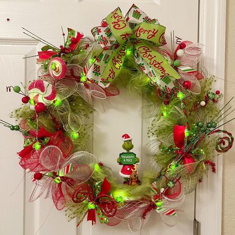 Dollar Tree-Diy’s,Crafting, and Inspirations | I love how this Grinch wreath turned out | Facebook Dollar Tree Grinch Ideas, Grinch Wreath Diy, Diy Grinch Wreath, Grinch Wreath, Grinch Party, Grinch Christmas Decorations, Inexpensive Crafts, Christmas Ornament Wreath, Wreath Diy