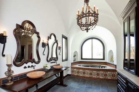 Chandelier and amazing mirrors for bathroom Spanish Villa Interior Bathroom, Spanish Master Bath, Spanish Mediterranean Bathroom, Colonial Bathroom Ideas, Farm Makeover, Hacienda Style Bathroom, Spanish Colonial Bathroom, Quirky Farmhouse, Mediterranean Bathroom Design Ideas