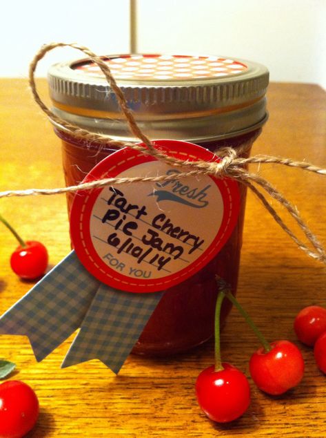 Tart Cherry Jam, Cherry Jelly Recipes, Tart Cherry Pie, Cherry Jam Recipe, Tart Cherries Recipes, Cherry Jam Recipes, Cherry Preserves, Home Canning Recipes, Canning Jam