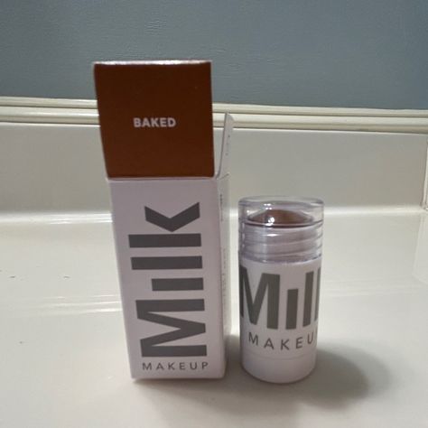 New Milk Makeup Cream Matte Bronzer Is A Multi-Use Cream Bronzer Stick That Creates An Instant, Sunkissed Glow With A Natural Matte Finish. It Delivers Buildable, Blendable Color & Subtle, Shimmer-Free Warmth. Buildable, Blendable Color In A Matte Finish. This Product Is Paraben Free, Gluten Free, Vegan, And Cruelty Free. Milk Bronzer Stick, Milk Contour Stick, Milk Bronzer, Cream Bronzer Stick, Liquid Bronzer, Bronzer Stick, Cream Bronzer, Contour Stick, Matte Bronzer