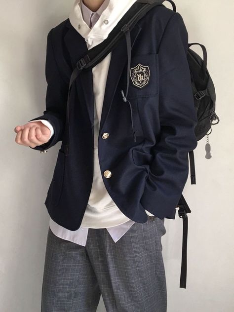 Navy School Uniform, School Uniform Fashion Men, Preppy Outfits Male, Male School Uniform Aesthetic, School Uniform Reference, Male Oc Outfits, Uniforms Aesthetic, Uniform Outfits Aesthetic, School Uniforms Ideas